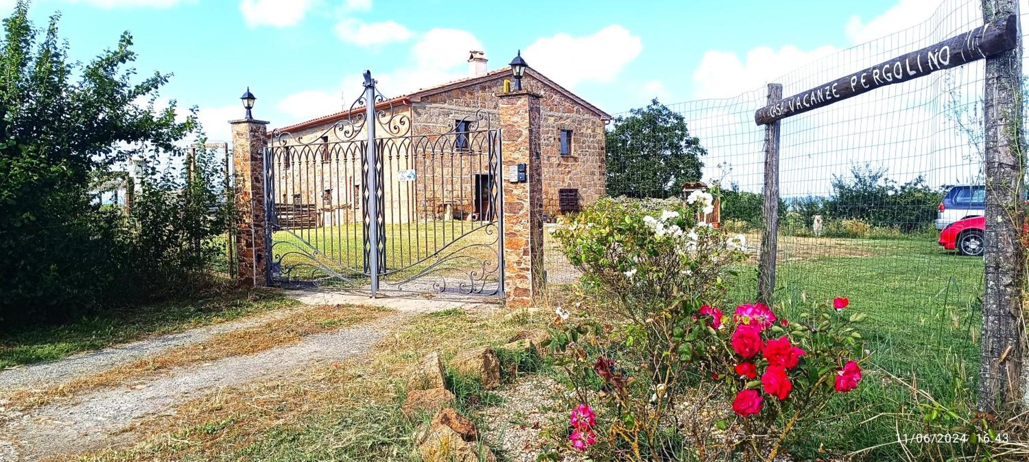 Casavacanze Pergolino, Appartamenti Ad Uso Esclusivo Acquapendente Luaran gambar